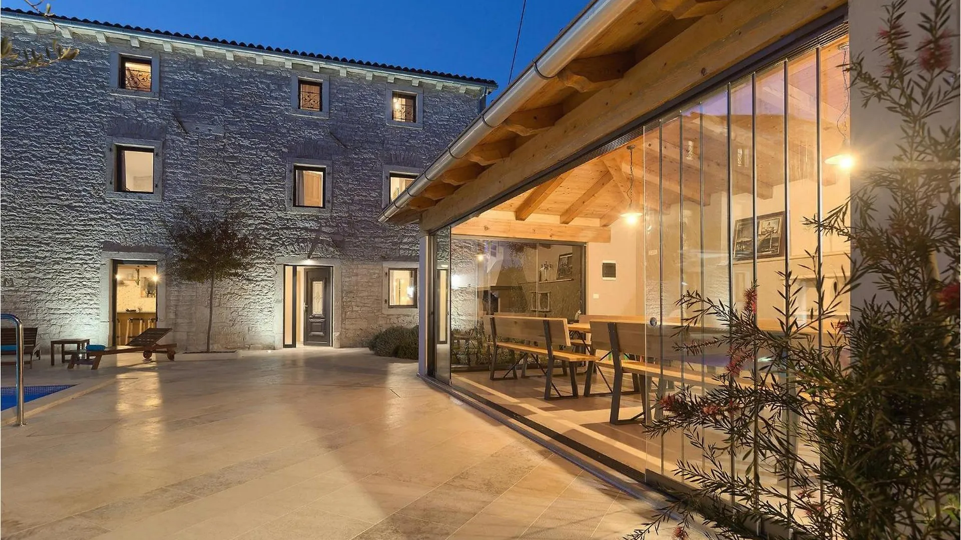 Villa Simeanna Kringa 0*,