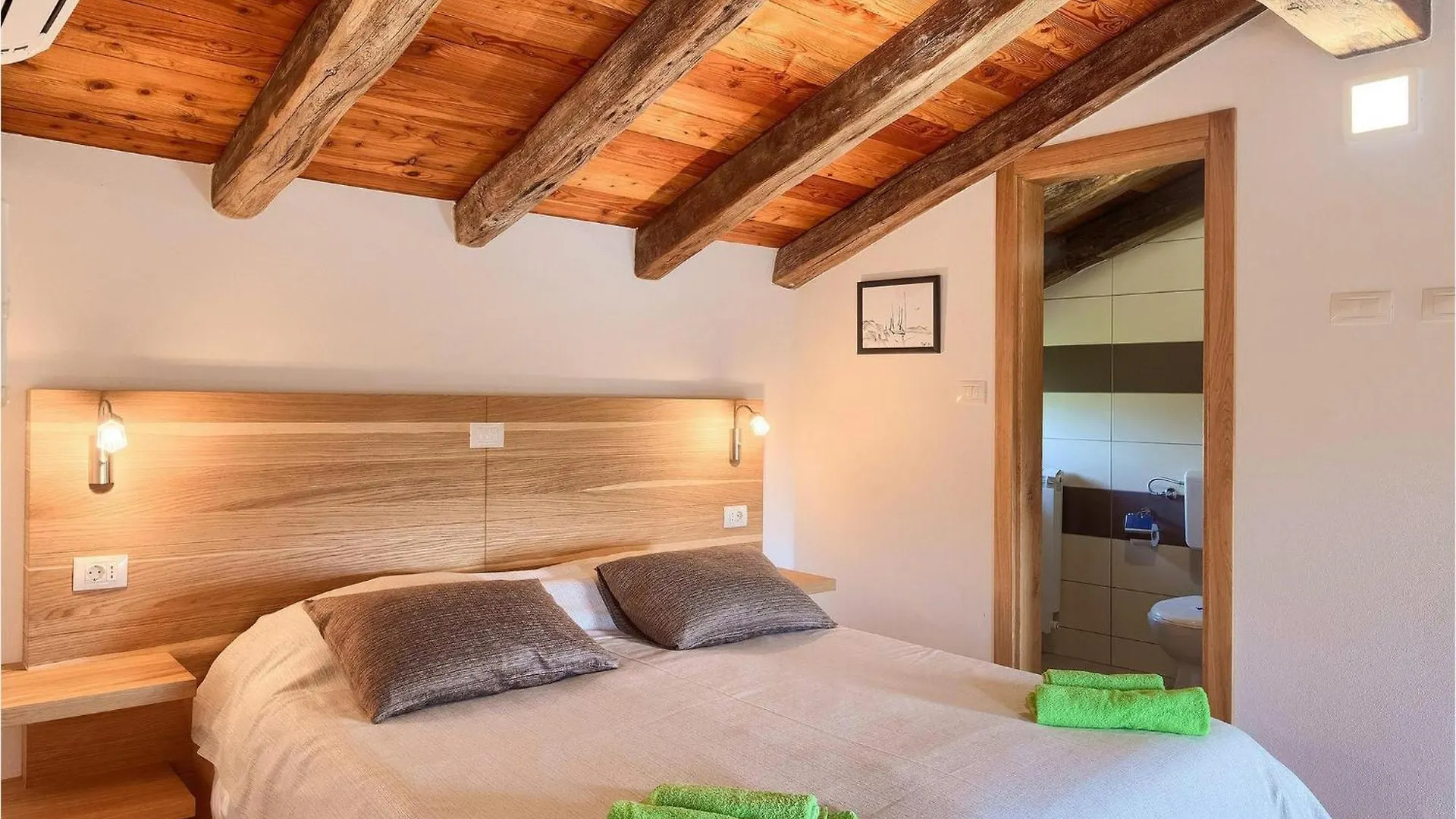 Villa Simeanna Kringa Holiday home